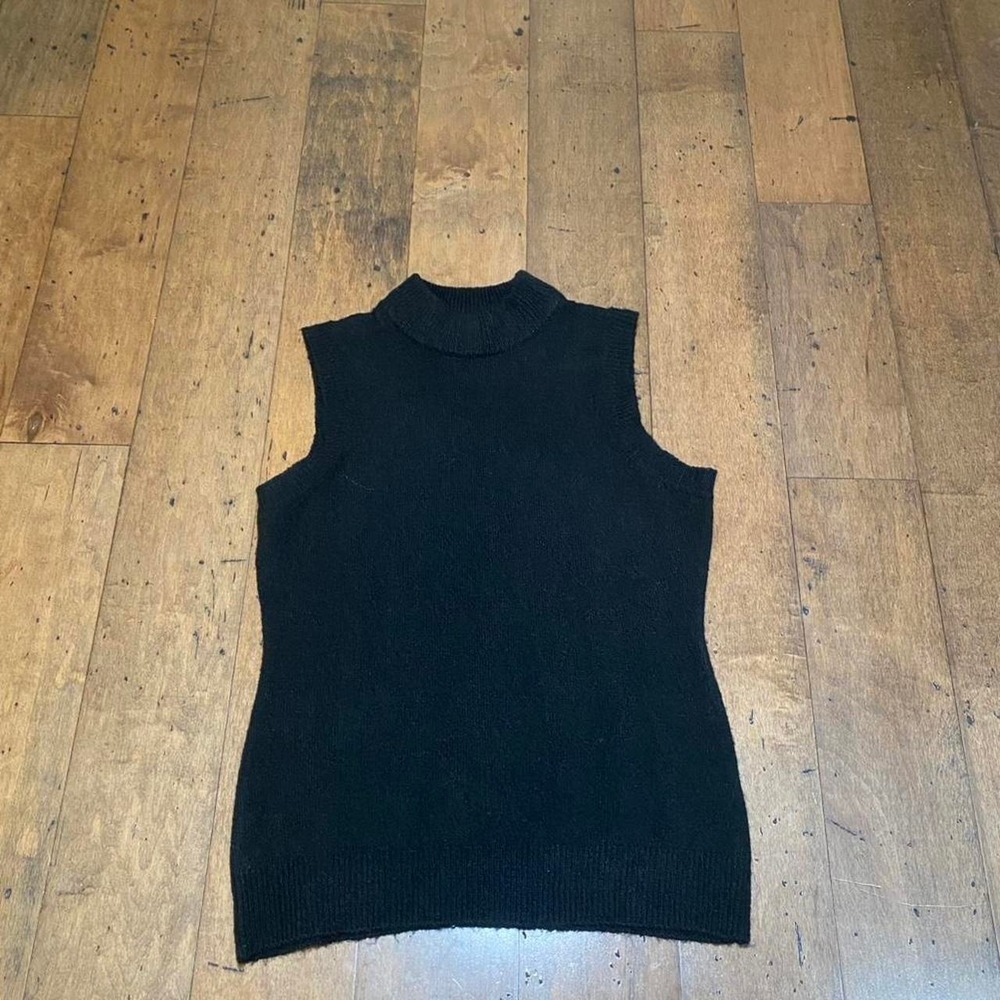 Black Gabrielle Union turtleneck sweater vest Size L
